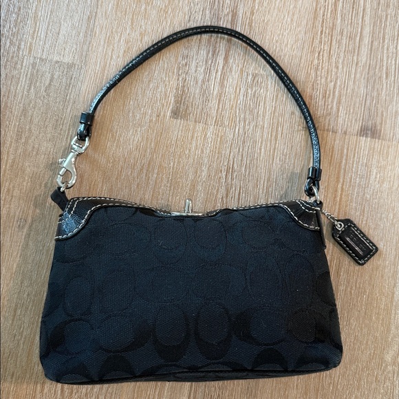 Coach Black Mini Bag Wrislet - Picture 2 of 5